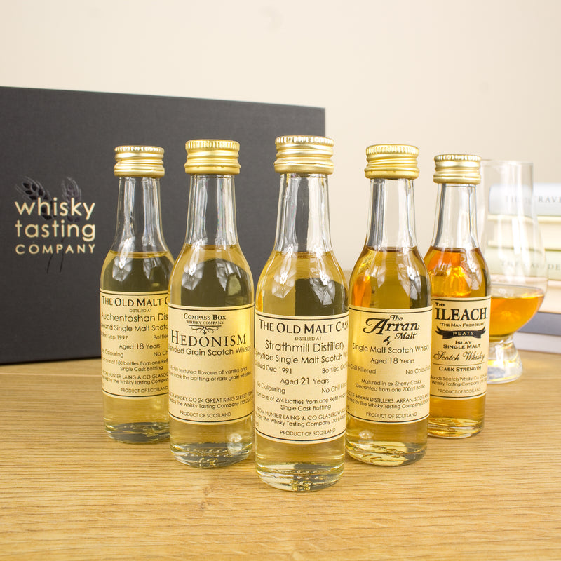 PREMIUM AND OLD SCOTCH WHISKY GIFT SET